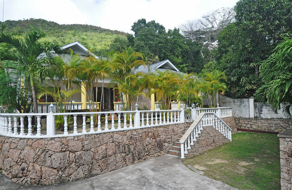 Acquario Guesthouse Anse Volbert Village Kültér fotó
