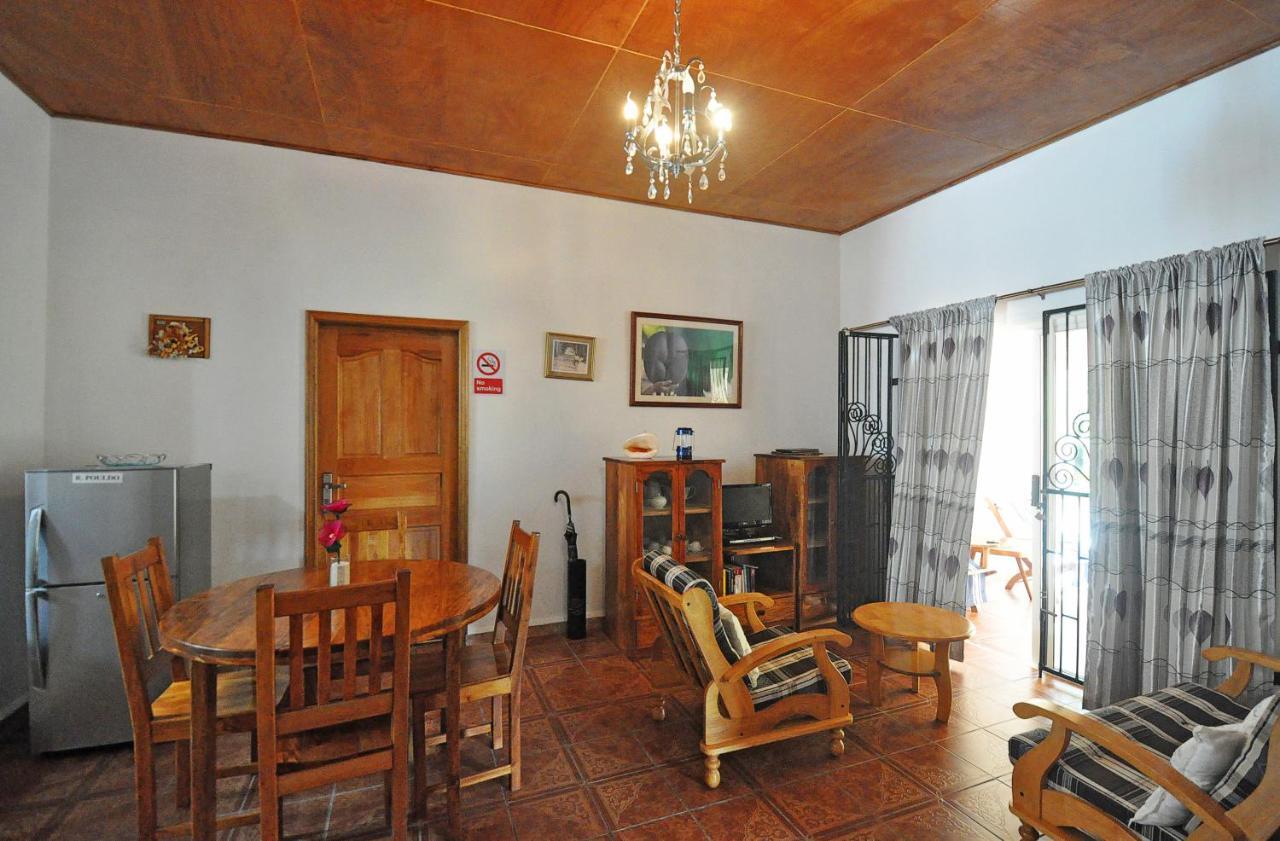 Acquario Guesthouse Anse Volbert Village Kültér fotó