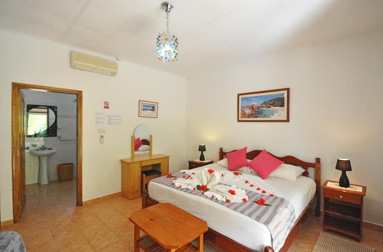 Acquario Guesthouse Anse Volbert Village Kültér fotó